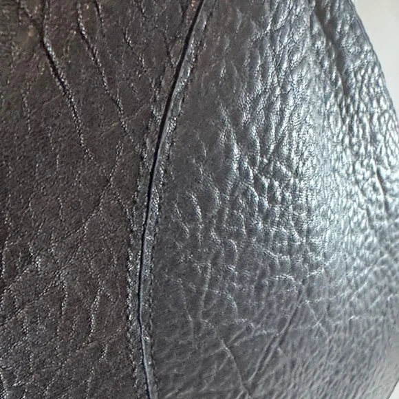 Latico Callie Leather Embossed Black Crossbody Sling Bag/Extra Patterned Strap - Picture 13 of 16